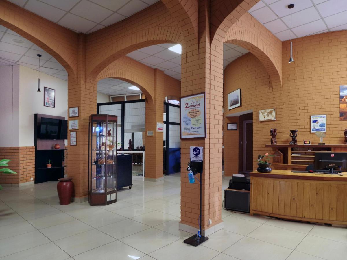 Zomatel Hotel Fianarantsoa Extérieur photo