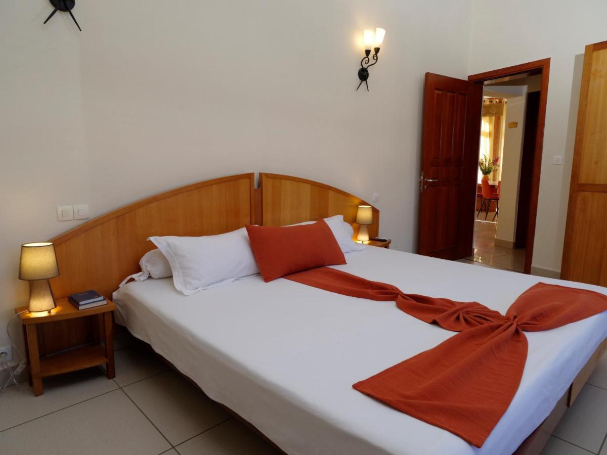 Zomatel Hotel Fianarantsoa Extérieur photo