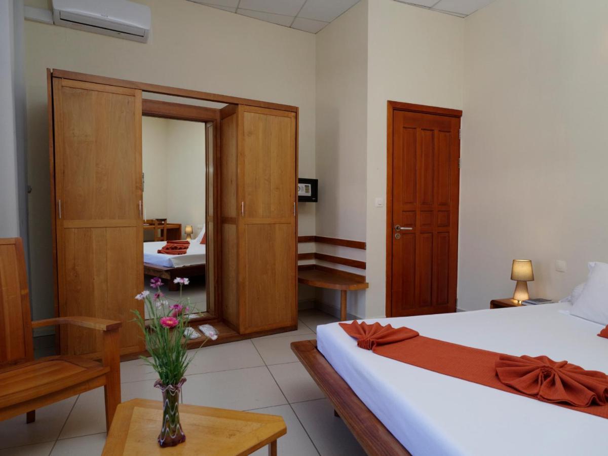 Zomatel Hotel Fianarantsoa Extérieur photo