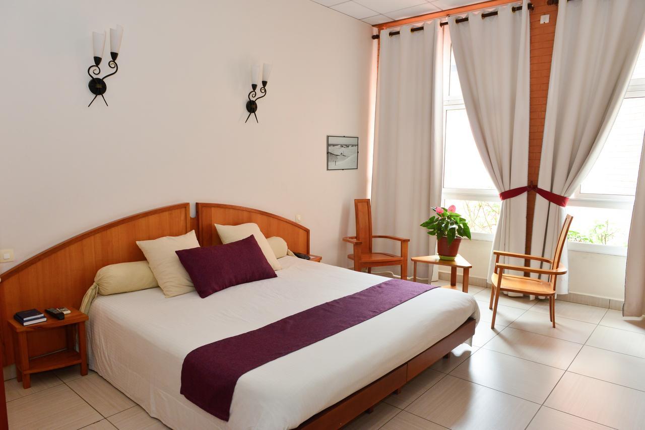 Zomatel Hotel Fianarantsoa Extérieur photo